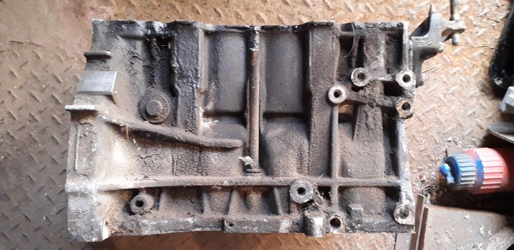 Honda CRV двигатель Б20 по частям