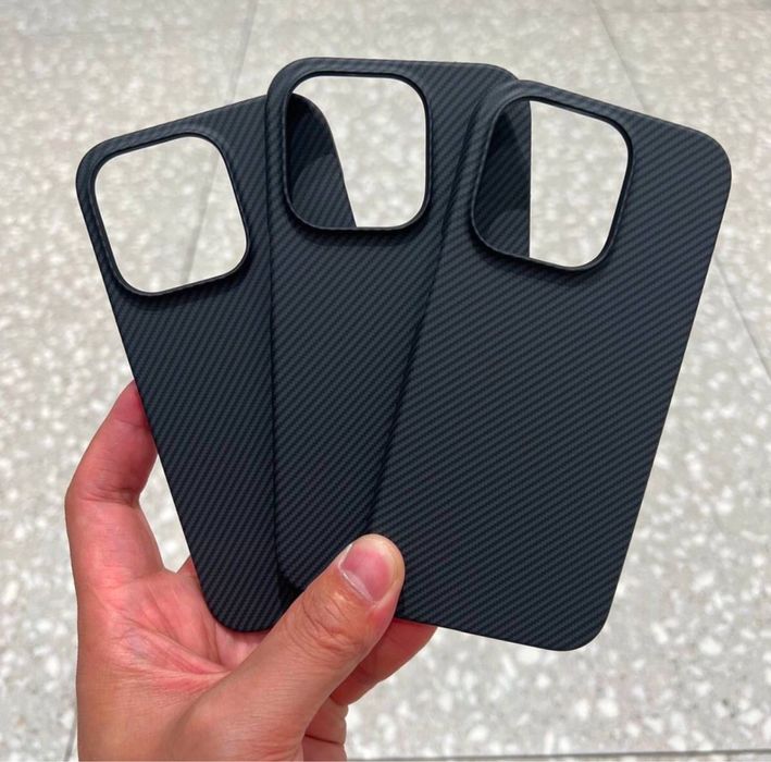 chehol karbon iphonelar uchun