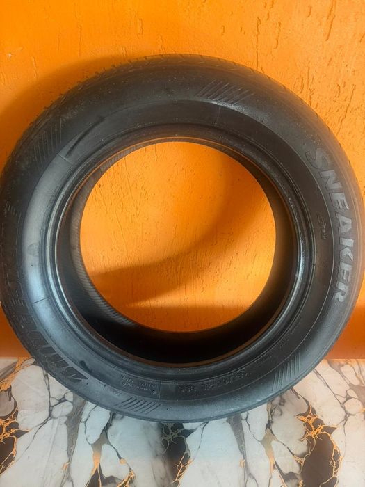 Шины один штука.