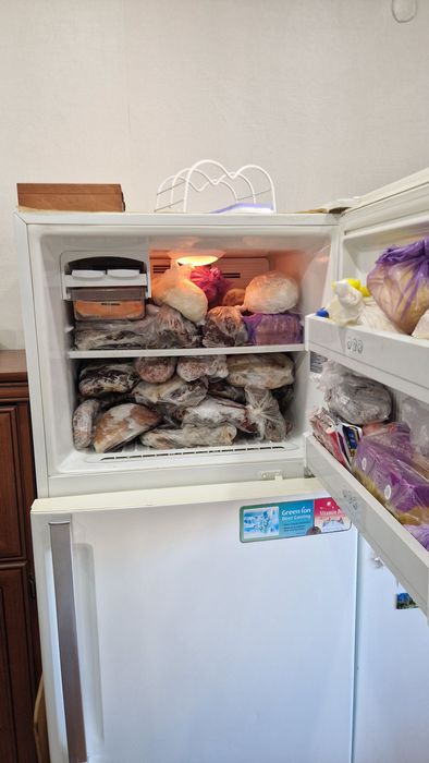 Продам Холодильник Lg