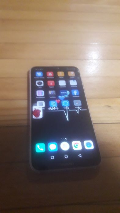 Huawei telefoni sotiladi