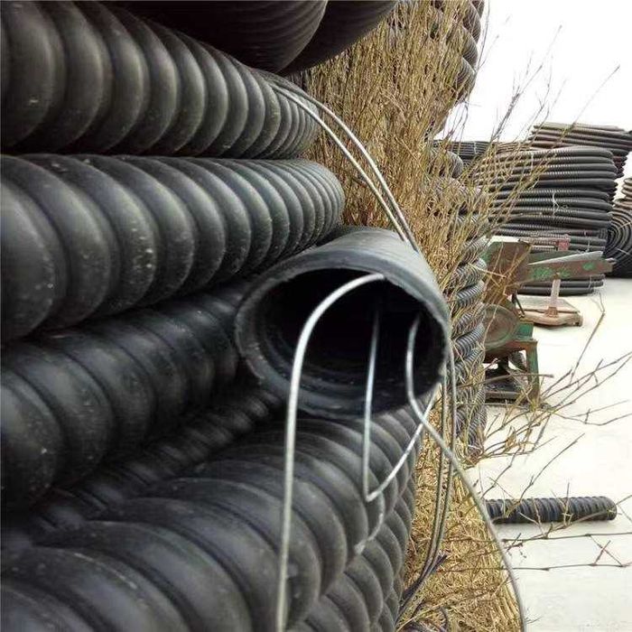 Гофрированная двустенная ПНД труба , двустенная гофра ПНД