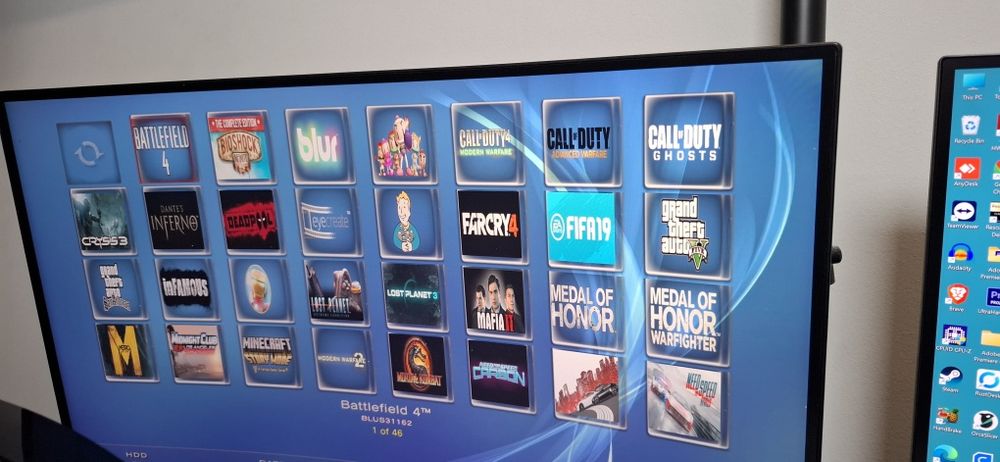 PlayStation 3 Slim Modat cu 47 Jocuri