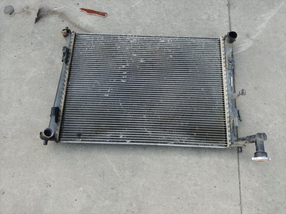 radiator apa 1.4 b kia ceed 1 ed 2008  25310-1h000