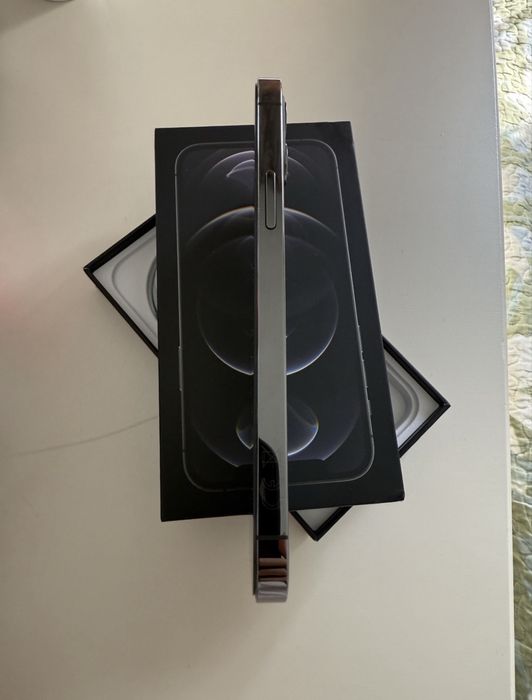 Iphone 12 pro на 128gb  Айфон 12