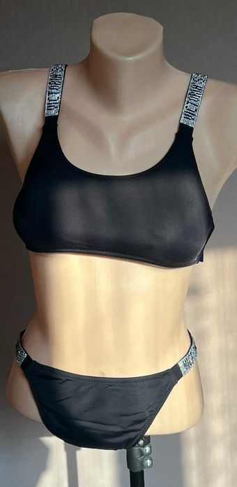 Продам купальник шикарный