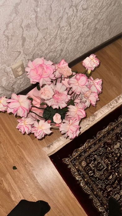 РОЗА ЗА 10 000тг