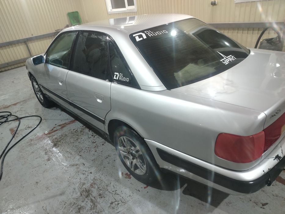 Продам ауди 100 с4, 2,3