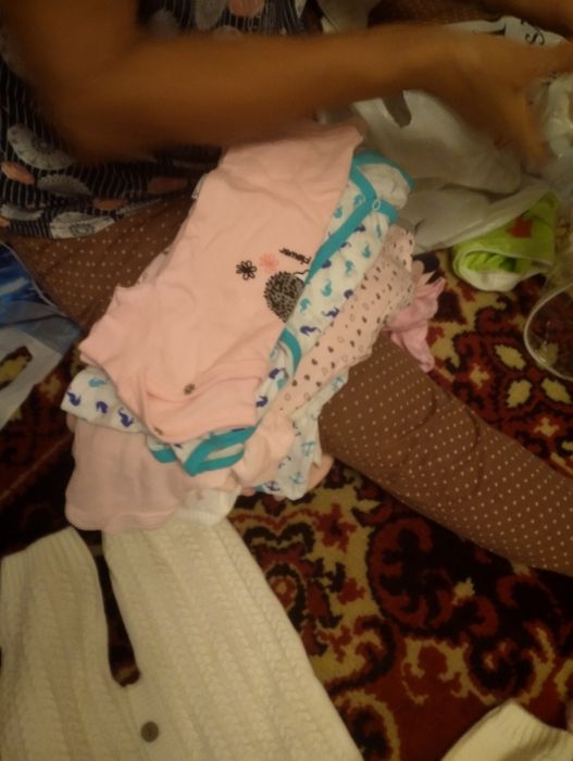 Детские вещи  до года