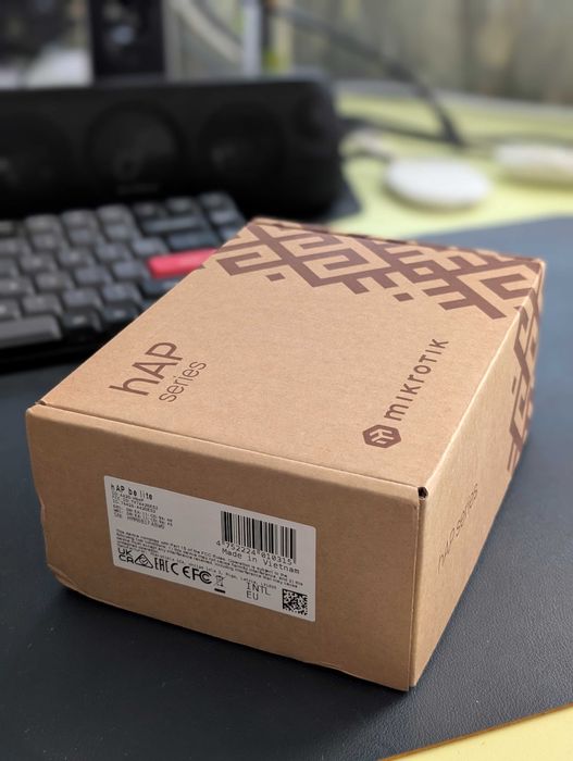 Роутер Mikrotik hAP be lite A42G-HbeP новый WiFi7