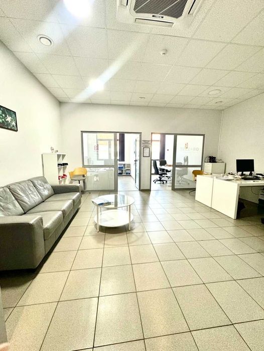 Дава се под наем Офис в с. Равно поле, Област София-област - 95 кв.м за 622.2 € - Снимка #4