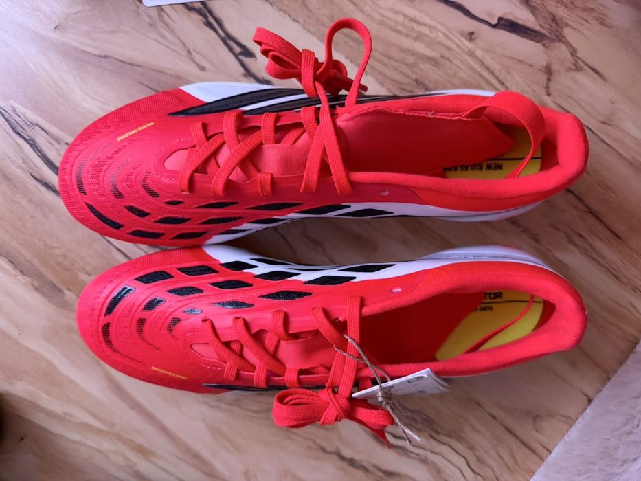 Ghete de fotbal adidas Predator Pro FT AG - Roșu