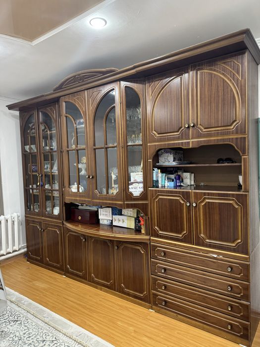 Шифоньер в хорошем состоянии