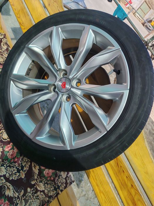 malibu diska R17 onixda turgan