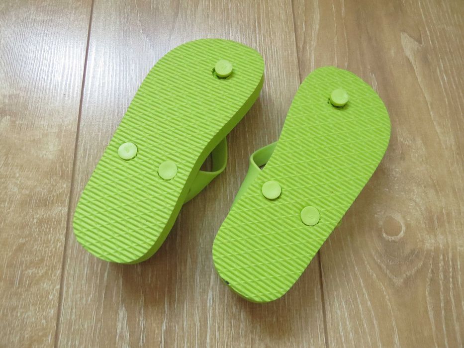 Papuci de plaja pentru copii