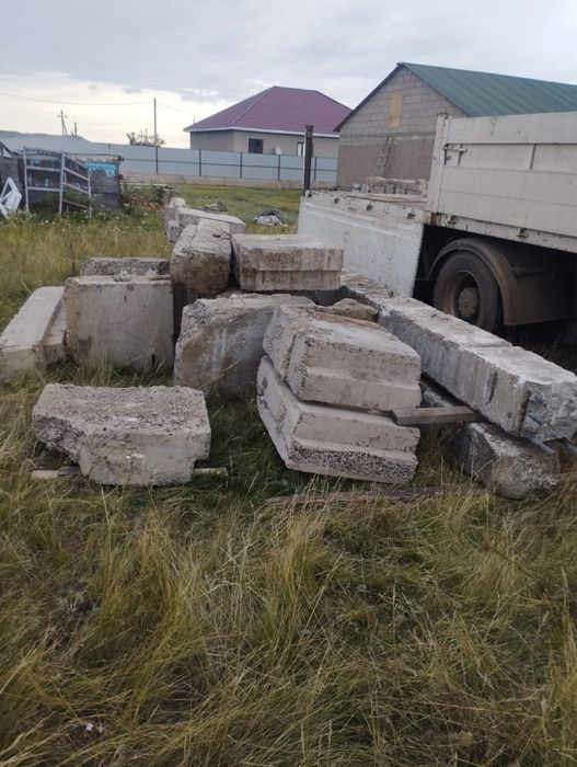 Продам оголовки свая куски