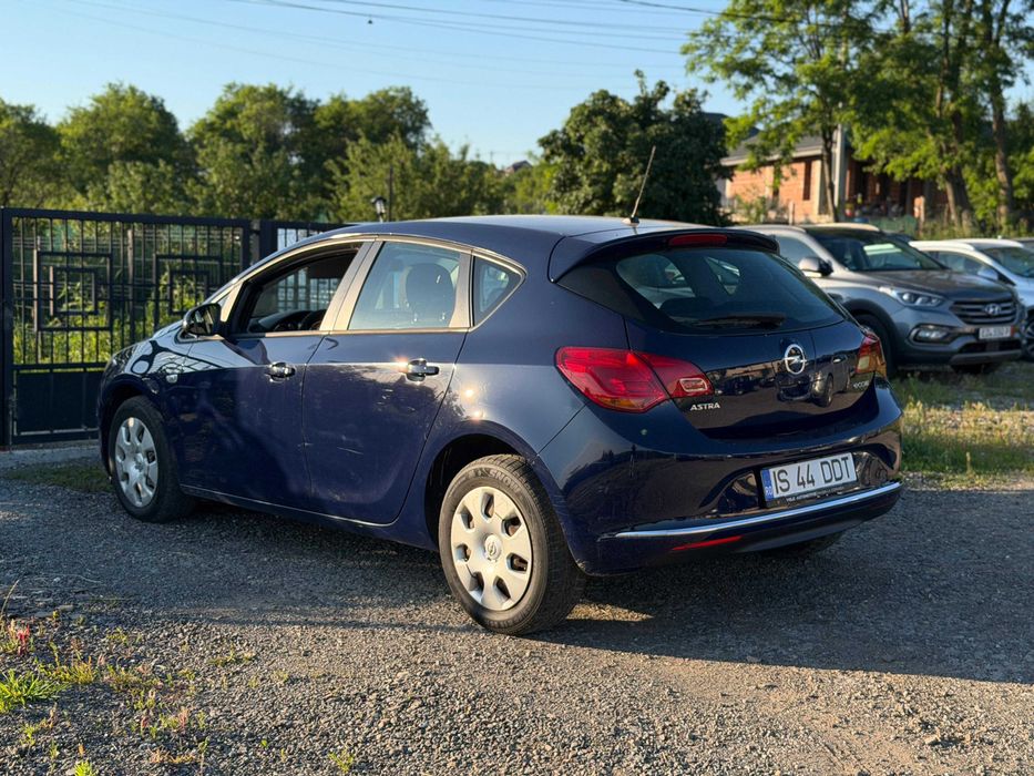 Opel Astra 1.6 CDTI