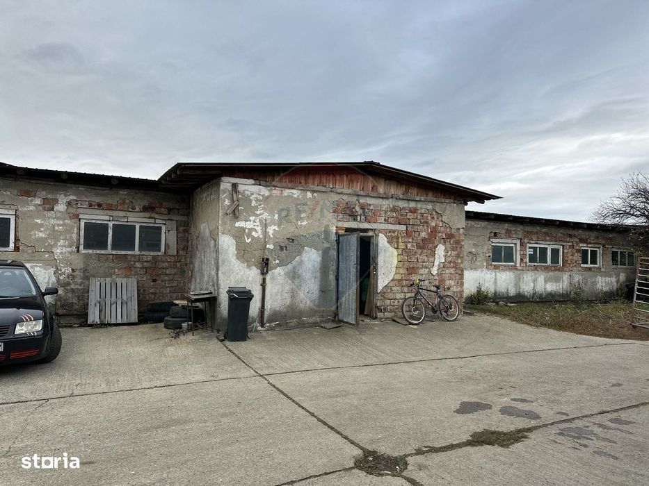 Hala industrialade vanzare/chirie 482 mp si 1150 mp teren