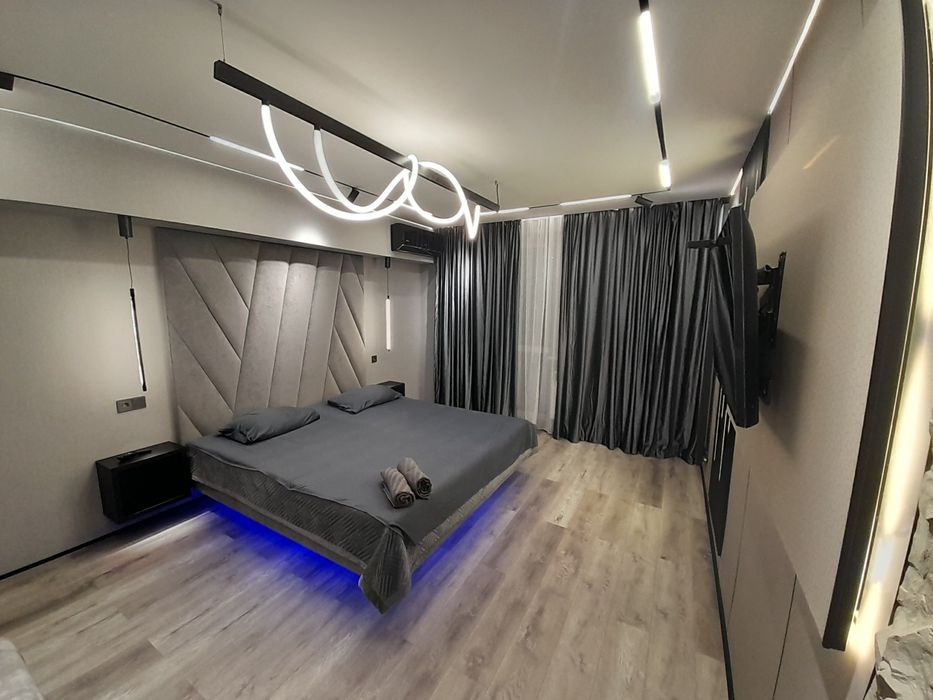 ВокзалОдин час3000 ночь13000