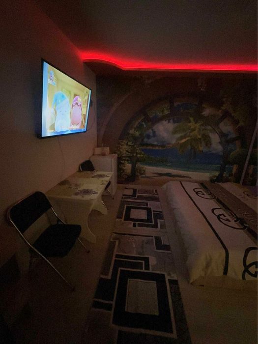 Inchiriez garsoniera la curte 100 lei pe noapte