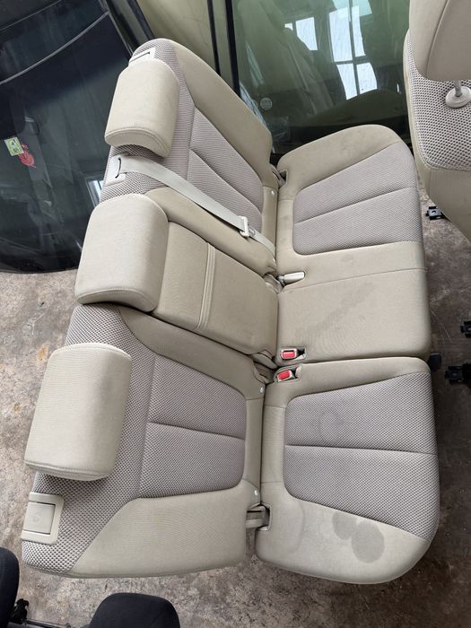 Hyundai Santa Fe 2  Хюндай Санта Фе салон седалки