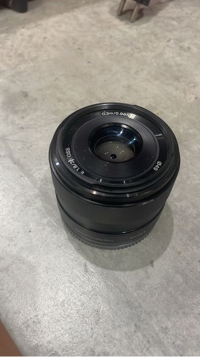 Продается sony 35mm 1.8
