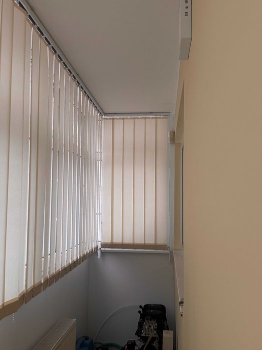 VAND CABINET Medical STOMATOLOGIC Complet  Utilat  MAZEPA 1 Galati