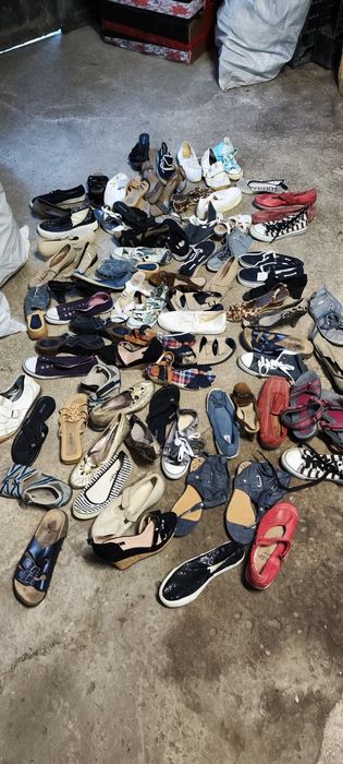 Încălțăminte second hand