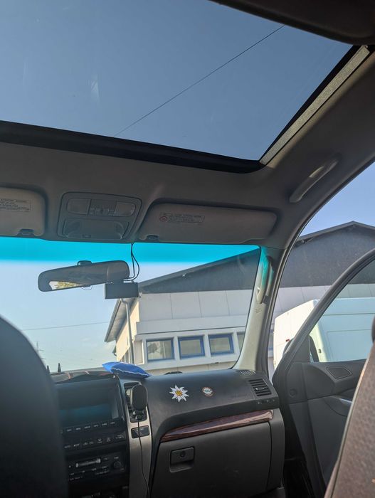 Toyota Land Cruiser 120J Prado