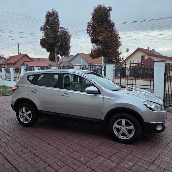 Nissan Qashqai 6300€