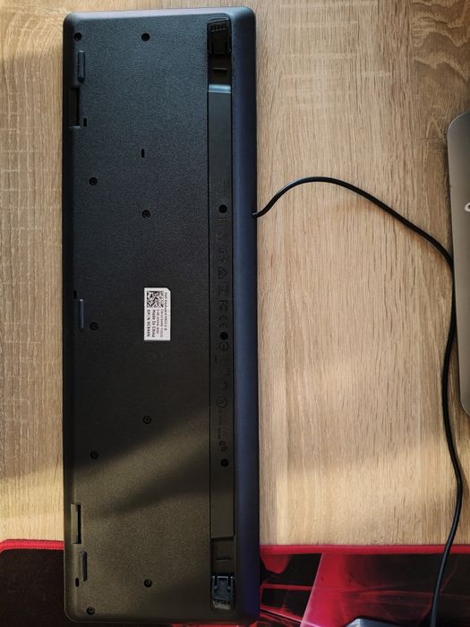 Vând tastatura,mouse,mousepad