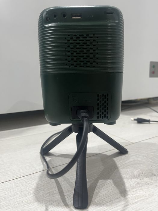 Проектор umiio.