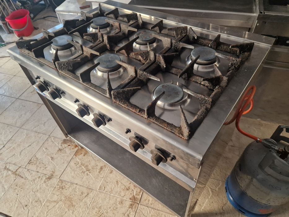 Aragaz 4-6 ochiuri de banc sau cu banc