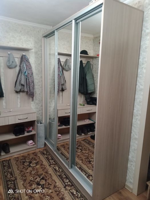 Продается раздвижнлой шкаф
