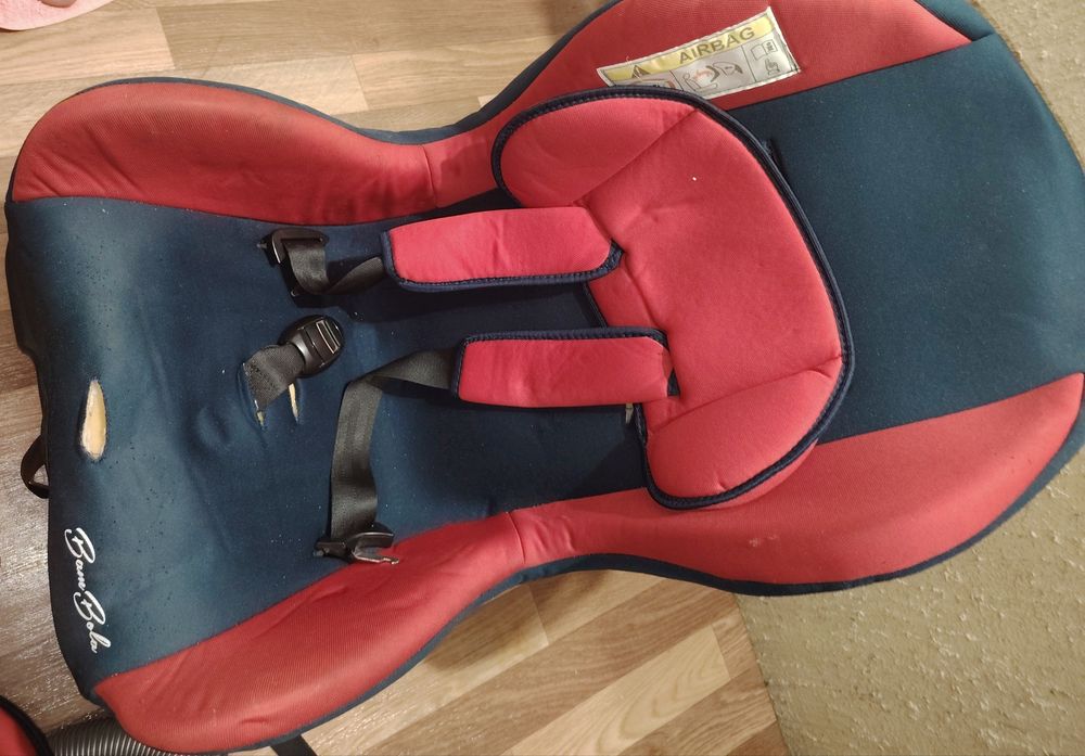 Продам автокресло