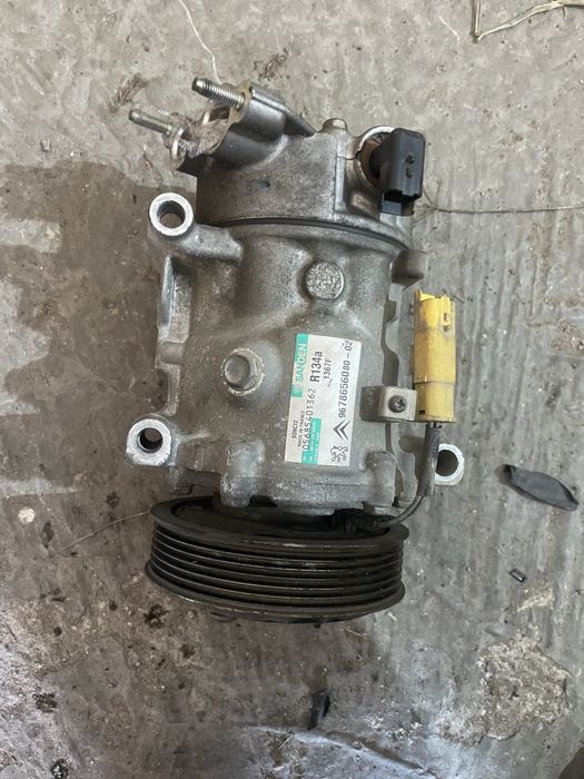 Компресор за климатик Пежо 207 1.6i Peugeot 207 1.6i
