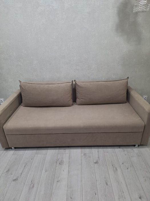 Продам диван в отличном состоянии