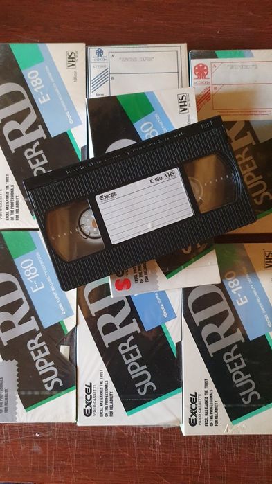 Video kaseta sotiladi