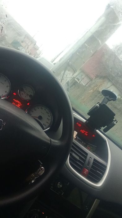 Vând Peugeot 207 cc