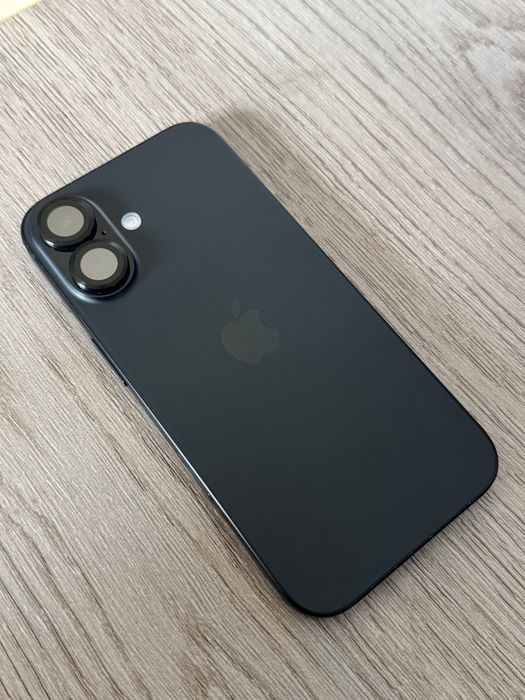 iPhone 16 256GB Negru, Stare Excelentă, 91%