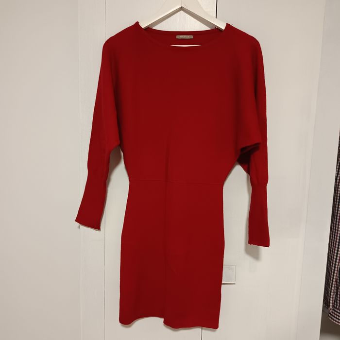 Rochie rosie din material de pulover