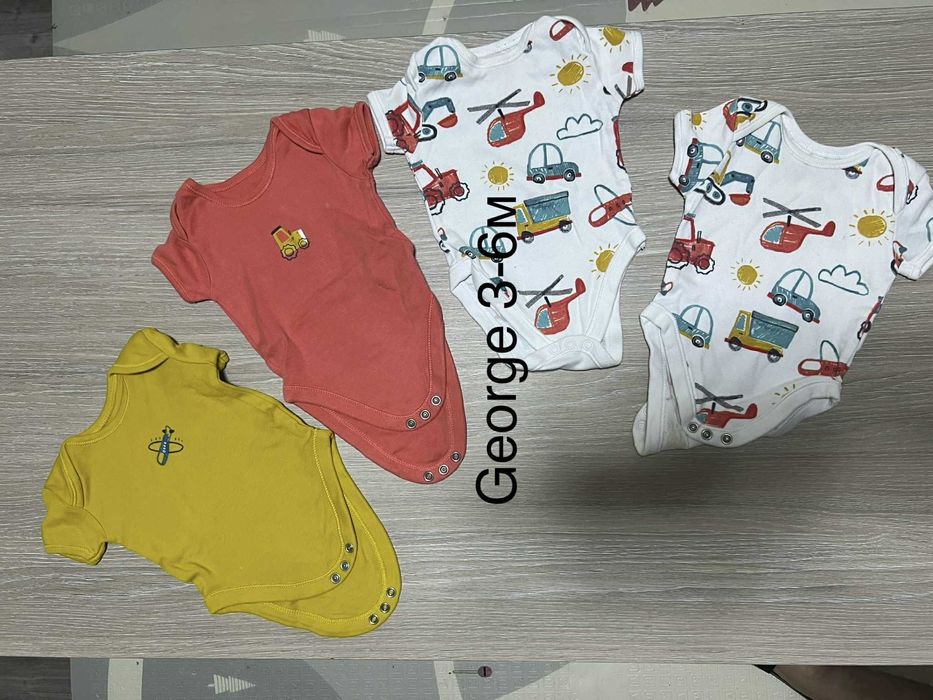 Дрешки за лятото за бебе