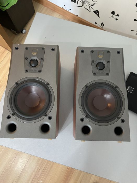 Statie boxe subwoofer