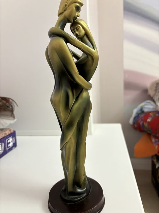 Статуэтка «Любовь»