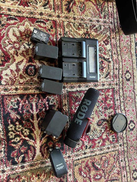 Sony video kamera sotiladi