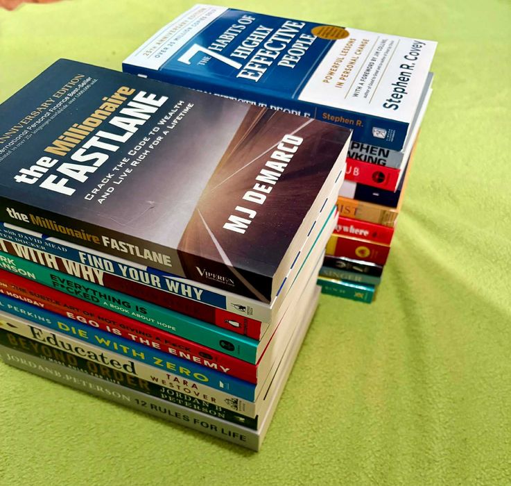 Нови книги на английски език на страшно изгодни цени!