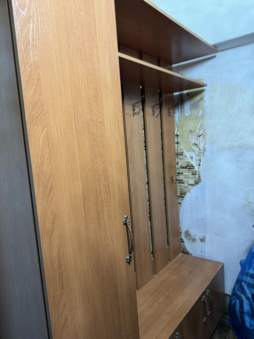 Продам прихожую в отличном состоянии