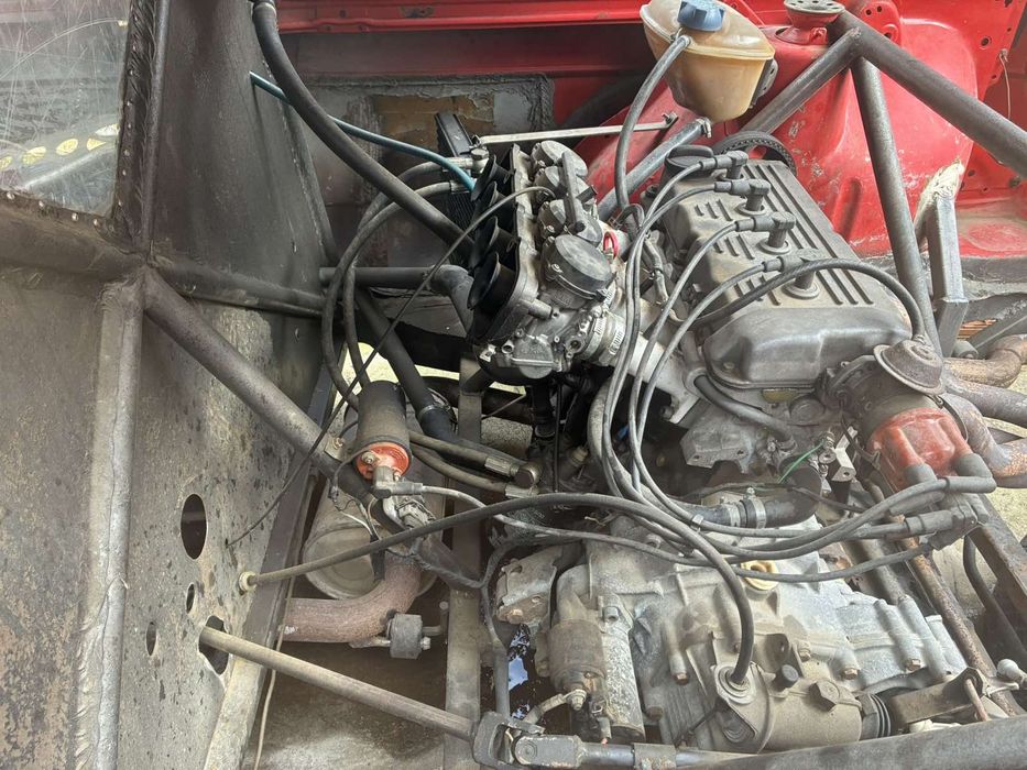 Двигател 2.0 АБФ 150++ с карбуратори