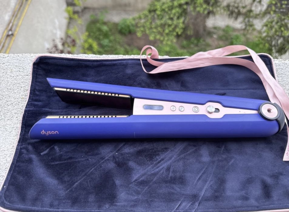 Palca de par Dyson fara fir