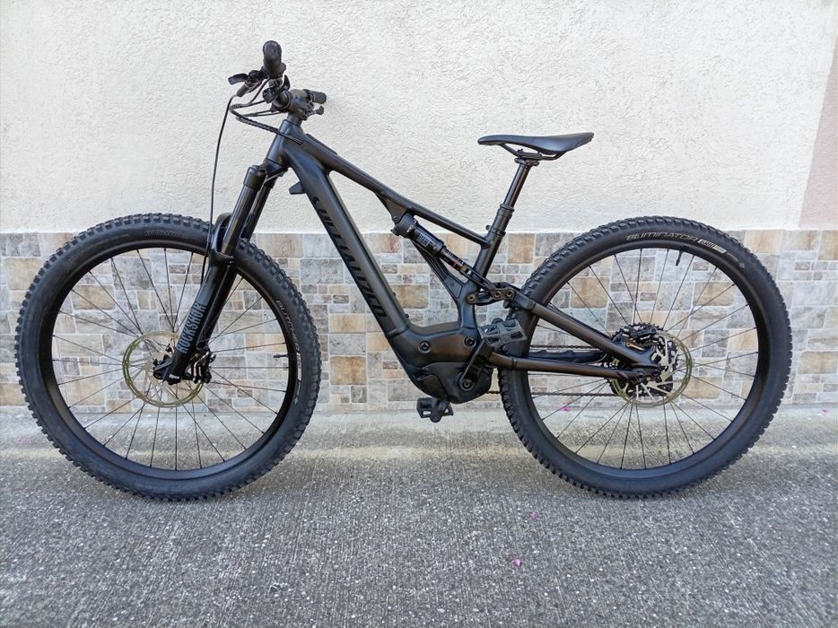 Bicicleta Electrică Specialized Full Suspensie